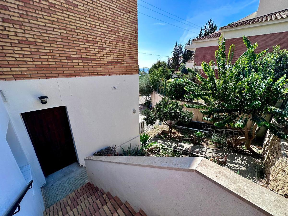 Apartamento La Cala Del Moral Sol Y Mar Apartment Exterior photo